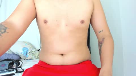 Snapshot of dewolk chatting on 03/04/26, 09:26 thumb up me please its important online show from 03/04/26, 09:26