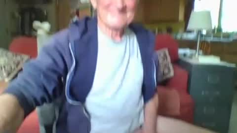 Dexter online show from 11/08/25, 09:57