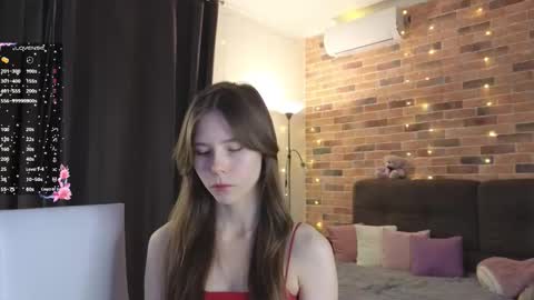 Kira online show from 11/03/25, 05:03