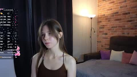 Kira online show from 11/14/25, 05:22