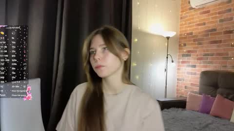 Kira online show from 11/18/25, 05:06