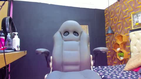 Madisson online show from 01/23/25, 08:24