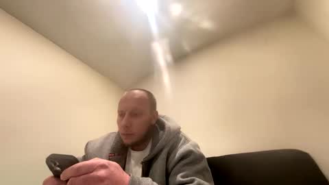 Snapshot of deznuts130 chatting on 02/20/25, 07:23 deznuts130 online show from 02/20/25, 07:23