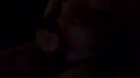 Snapshot of dg2498 chatting on 12/21/25, 01:18 dg2498 online show from 12/21/25, 01:18