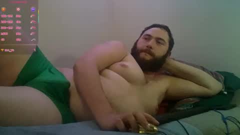 Snapshot of dguy0669 chatting on 10/25/25, 04:31 Dustin Independent Model online show from 10/25/25, 04:31