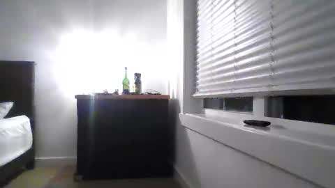 Snapshot of dh124947 chatting on 05/21/26, 02:29 dh124947 online show from 05/21/26, 02:29