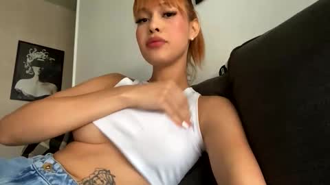 Dhalia online show from 10/13/25, 08:36