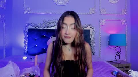 Dhalia online show from 02/18/26, 05:14