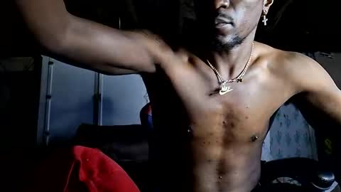 Snapshot of dhbbc454336 chatting on 09/13/25, 08:47 Marcus D-von Steel as the raunchy ass sniffer thrill me with your online show from 09/13/25, 08:47