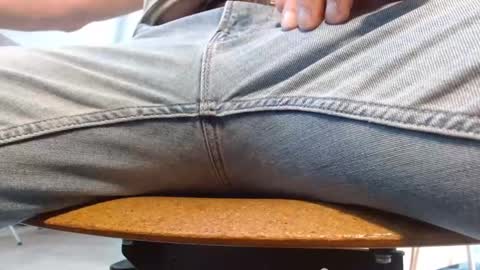 Snapshot of dhrobbert chatting on 04/07/26, 08:59 Robbert online show from 04/07/26, 08:59