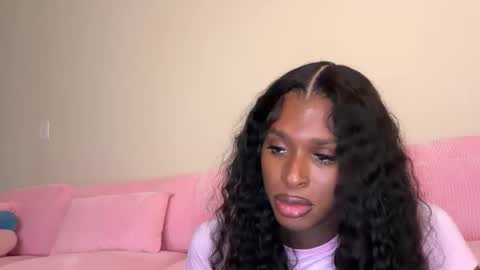 Snapshot of di0rd0lly chatting on 12/03/25, 05:15 Dolly online show from 12/03/25, 05:15