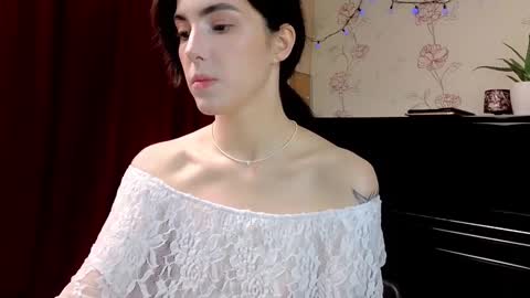 Diana online show from 10/11/25, 02:26