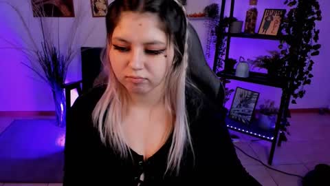 Dia online show from 02/25/25, 03:31