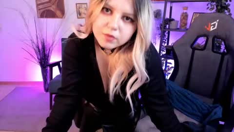 Dia online show from 03/11/25, 08:53