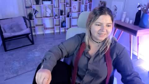 Dia online show from 09/26/25, 12:03