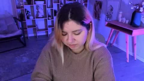 Dia online show from 10/18/25, 07:47