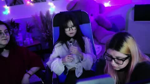 Dia online show from 03/01/26, 07:16