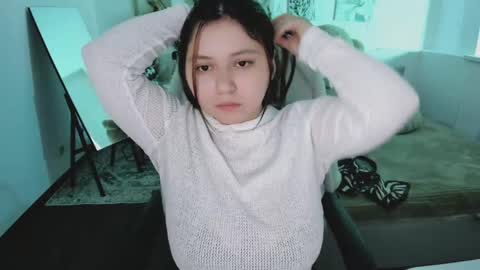 Dia online show from 04/18/26, 10:43