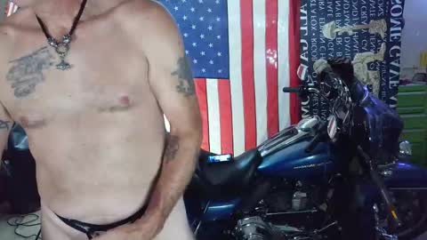 Snapshot of diabolic_yeti76 chatting on 04/27/26, 07:34 Yeti online show from 04/27/26, 07:34