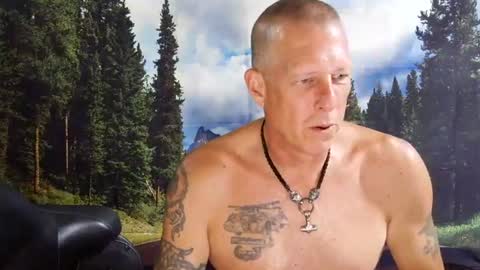 Snapshot of diabolic_yeti76 chatting on 06/21/26, 11:57 Yeti online show from 06/21/26, 11:57