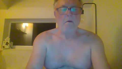 dial76 online show from 02/18/25, 03:42