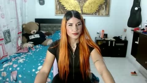 diamanterous30 online show from 10/28/25, 03:21