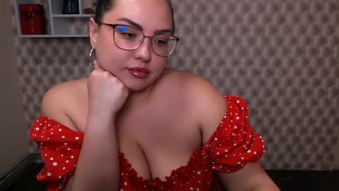 Snapshot of diamantkriss_ chatting on 04/10/26, 07:46 Kriss online show from 04/10/26, 07:46