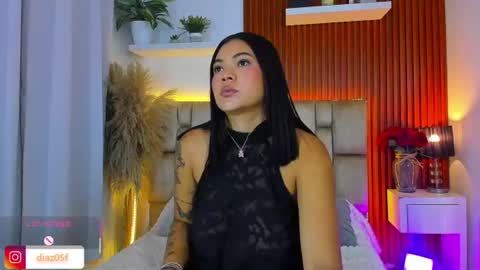 Snapshot of diamond_canela chatting on 06/30/26, 03:18 diamond_canela online show from 06/30/26, 03:18