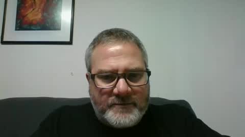 Snapshot of diamond_couple_82 chatting on 02/01/25, 06:10 diamond_couple_82 online show from 02/01/25, 06:10