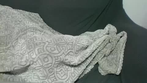 Snapshot of diamond_couple_82 chatting on 02/01/25, 09:11 diamond_couple_82 online show from 02/01/25, 09:11