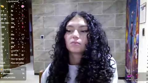Snapshot of diamond_curls05 chatting on 07/28/26, 07:39 DiamondCurls online show from 07/28/26, 07:39