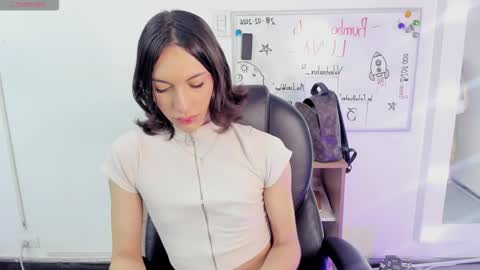 Daphne Sophia Vega online show from 03/01/26, 05:20