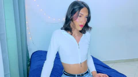 Snapshot of diamond_daphne chatting on 03/30/26, 06:58 Daphne Sophia Vega online show from 03/30/26, 06:58