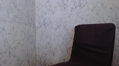 diamond is online show from 04/28/26, 06:57