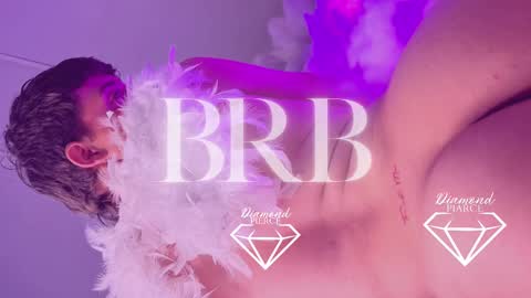 Snapshot of diamond_piarce chatting on 11/22/25, 04:00 Diamond online show from 11/22/25, 04:00