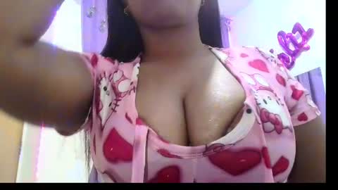Snapshot of diamondd_gold chatting on 06/23/26, 01:20 diamondd_gold online show from 06/23/26, 01:20