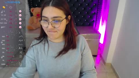 Snapshot of diamondfox_m chatting on 04/08/26, 10:26 Your Diamond online show from 04/08/26, 10:26