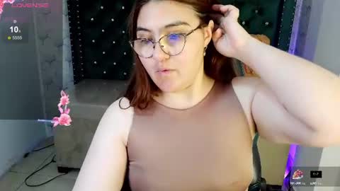 Snapshot of diamondfox_m chatting on 06/11/26, 12:25 Your Diamond online show from 06/11/26, 12:25