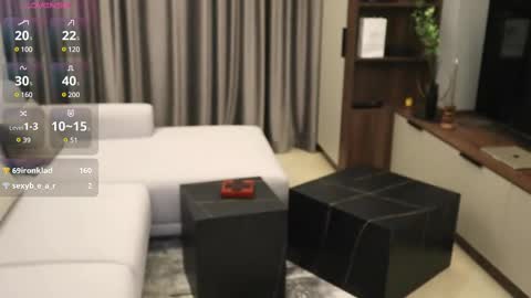 Iris online show from 02/21/25, 11:21