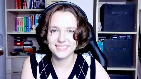 Snapshot of diana_back3 chatting on 10/03/25, 04:26 diana_back3 online show from 10/03/25, 04:26