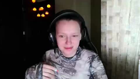 Snapshot of diana_back3 chatting on 12/14/25, 11:59 diana_back3 online show from 12/14/25, 11:59