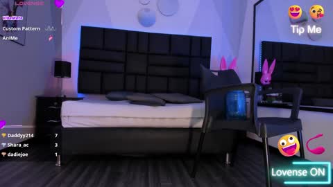 Snapshot of diana_clarck chatting on 12/04/24, 11:35 Diana Tamayo online show from 12/04/24, 11:35