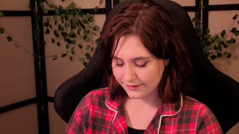 Snapshot of diana_floweri chatting on 02/04/26, 10:10 Diana online show from 02/04/26, 10:10