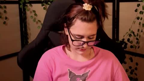 Snapshot of diana_floweri chatting on 02/07/26, 01:15 Diana online show from 02/07/26, 01:15