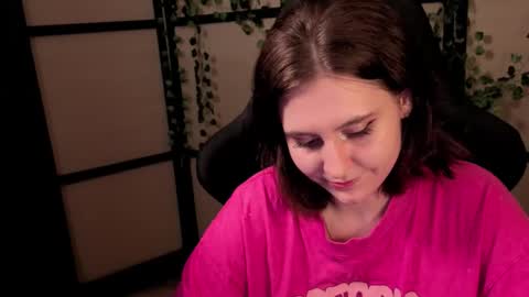 Snapshot of diana_floweri chatting on 03/25/26, 03:40 Diana online show from 03/25/26, 03:40