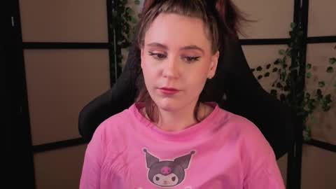 Snapshot of diana_floweri chatting on 03/29/26, 11:32 Diana online show from 03/29/26, 11:32