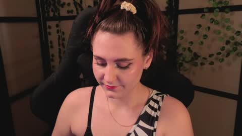 Snapshot of diana_floweri chatting on 04/04/26, 01:08 Diana online show from 04/04/26, 01:08