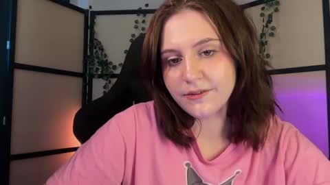 Snapshot of diana_floweri chatting on 07/16/26, 10:54 Diana online show from 07/16/26, 10:54