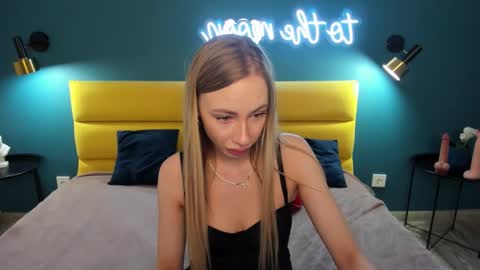 Snapshot of diana_garrett chatting on 03/16/26, 09:02 Diana online show from 03/16/26, 09:02