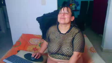 Snapshot of diana_lozano chatting on 07/05/26, 04:19 Diana Lozano online show from 07/05/26, 04:19
